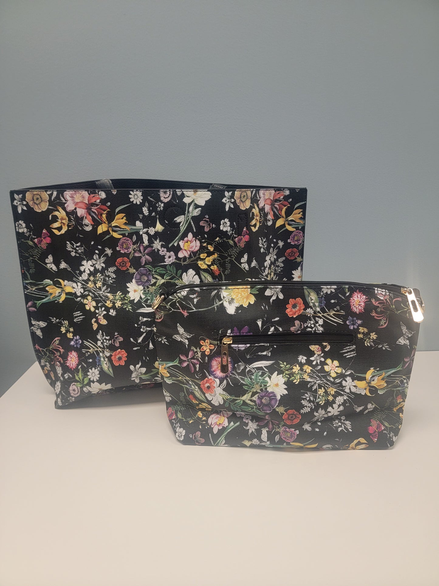 Reversable Tote Black