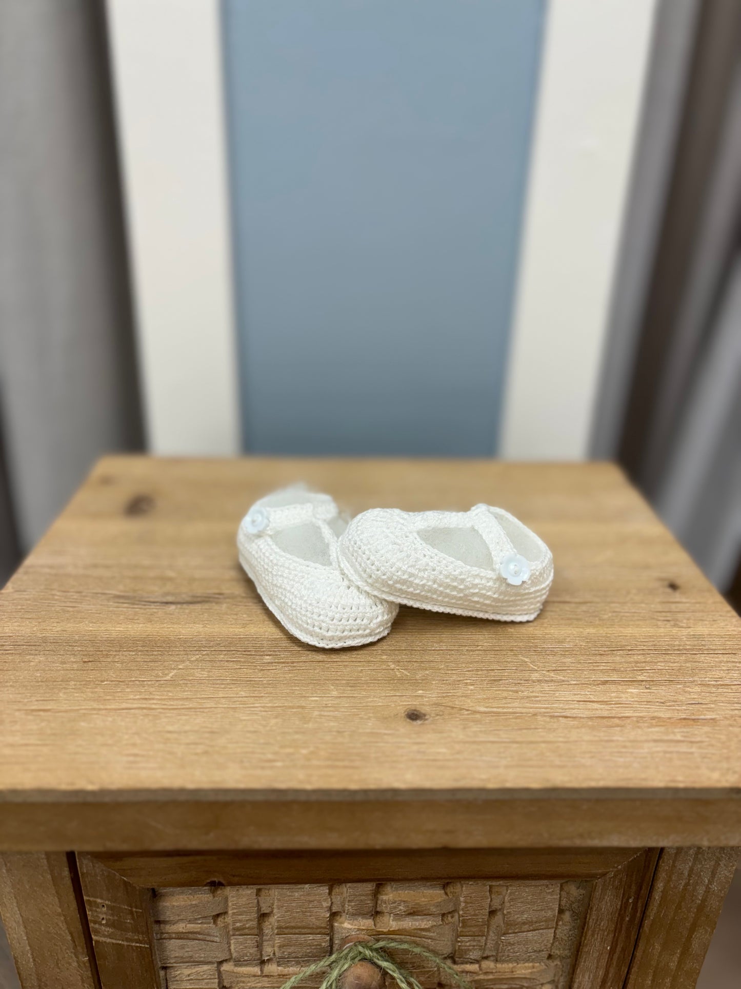 Crochet Flower Button Bootie