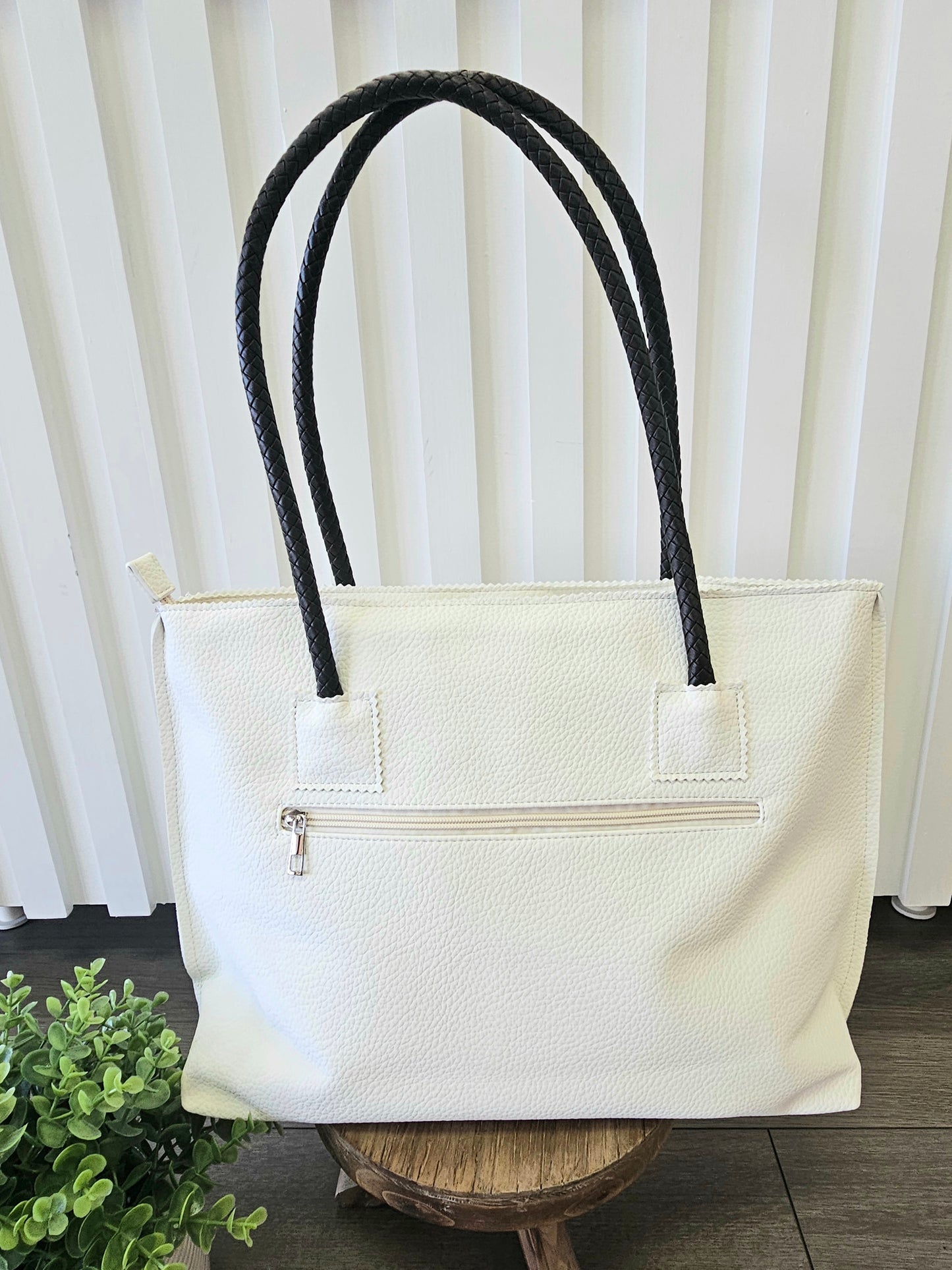 Flower Tote-White
