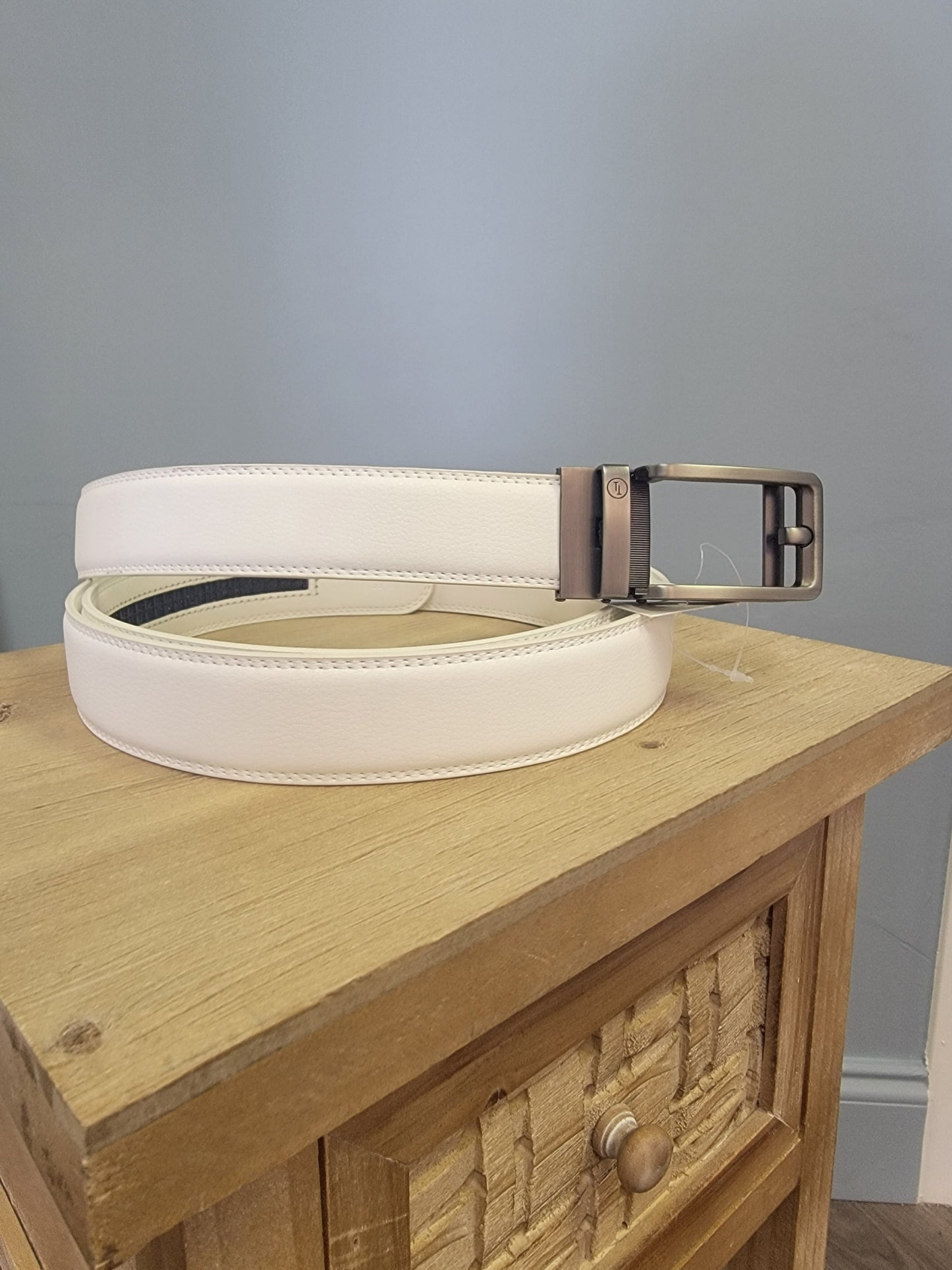 Ratchet belt-Traditional buckle in Gunmetal