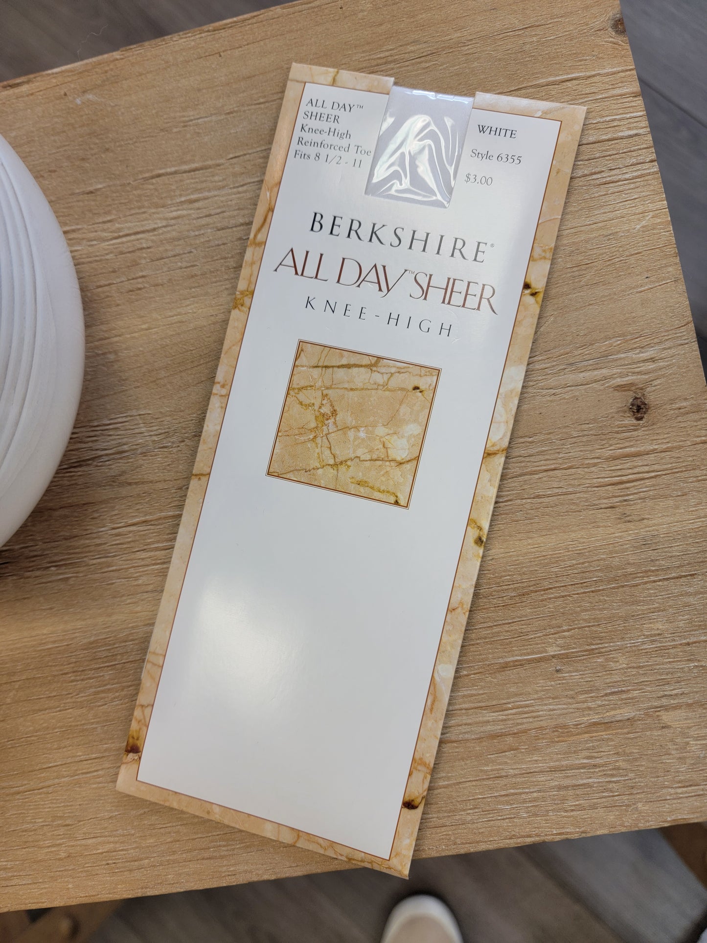 Sock-Knee High with Nylon