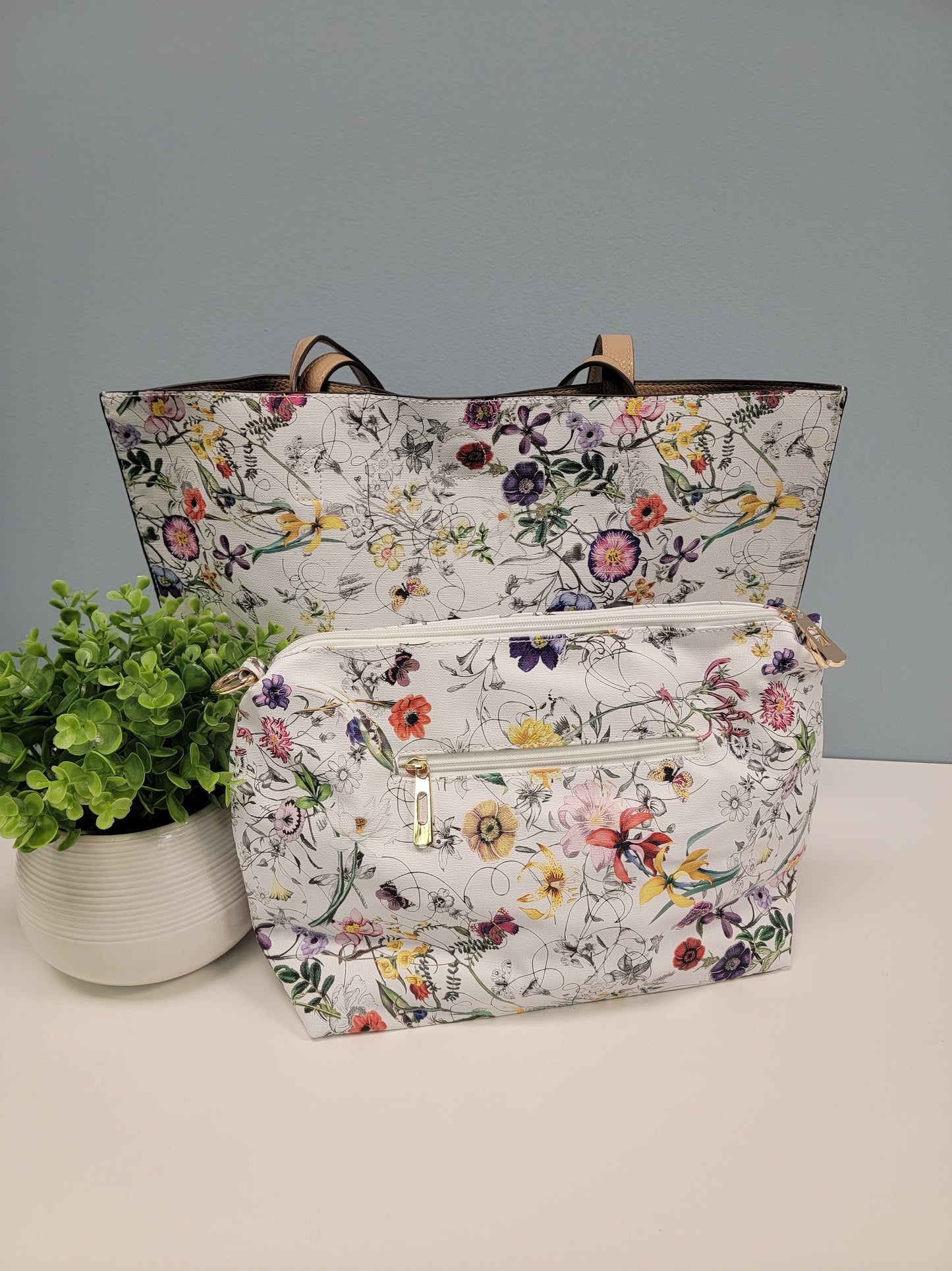 Reversable Tote White/Tan